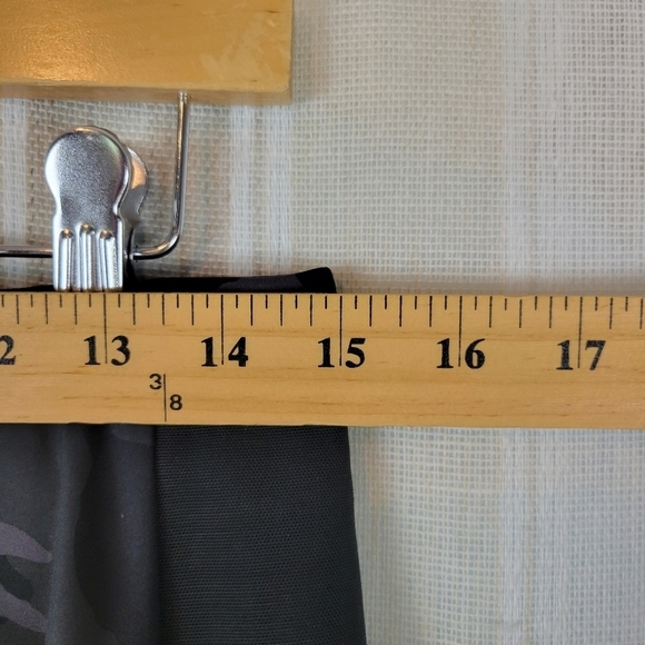 Athleta Match Point Skort Mini Skirt Camo Gray Black Size Small - Picture 6 of 13